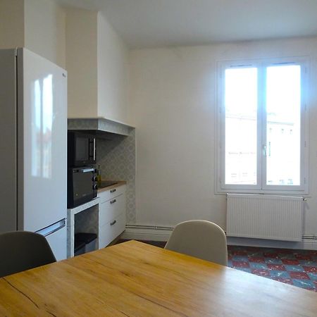 מונטובן Chambre Privee Et Spacieuse Au Sein D'Un Logement Partage - Central, Quartier Villebourbon - 3 Chambres Doubles - 2 Balcons - Places De Stationnements Gratuites - 5 Min A Pied Gare Et Hypercentre מראה חיצוני תמונה